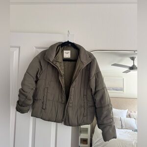 Green Abrocrombie & Fitch Puffer Coat